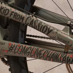 Dyedbro Kit De Protection Du Cadre - Tronçonneuse Noir / Rouge -Vélos Soldes 03 DBF11193