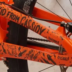 Dyedbro Kit De Protection Du Cadre - Tronçonneuse Noire -Vélos Soldes 05 DBF11192