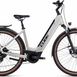 Cube Touring Hybrid Pro 625 Pearlysilver N Black Vélo Trekking électrique Col De Cygne