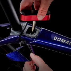Trek Domane SL 6 ETap Gen 4 Deep Dark Blue 23 Trek Domane SL 6 ETap Gen 4 Deep Dark Blue -Vélos Soldes DomaneSL6eTap 23 36152 B Alt7