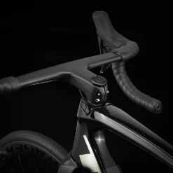 Émonda SLR 7 Dark Prismatic/Trek Black 15 Émonda SLR 7 Dark Prismatic/Trek Black -Vélos Soldes EmondaSLR7 22 35487 A Alt5