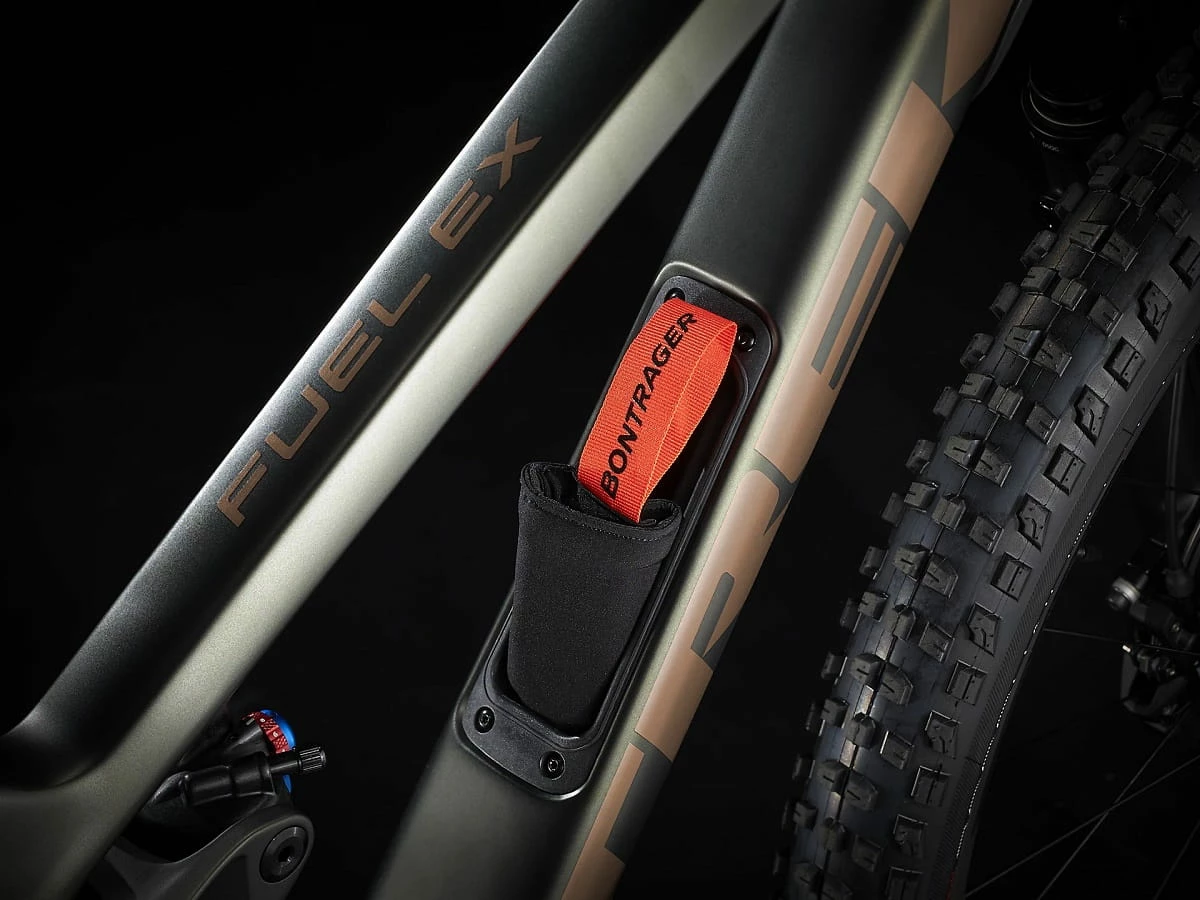 Trek Fuel EX 9.8 GX Full-Suspenison - Olive Noir Satiné 9 Trek Fuel EX 9.8 GX Full-Suspenison - Olive Noir Satiné – Image 7