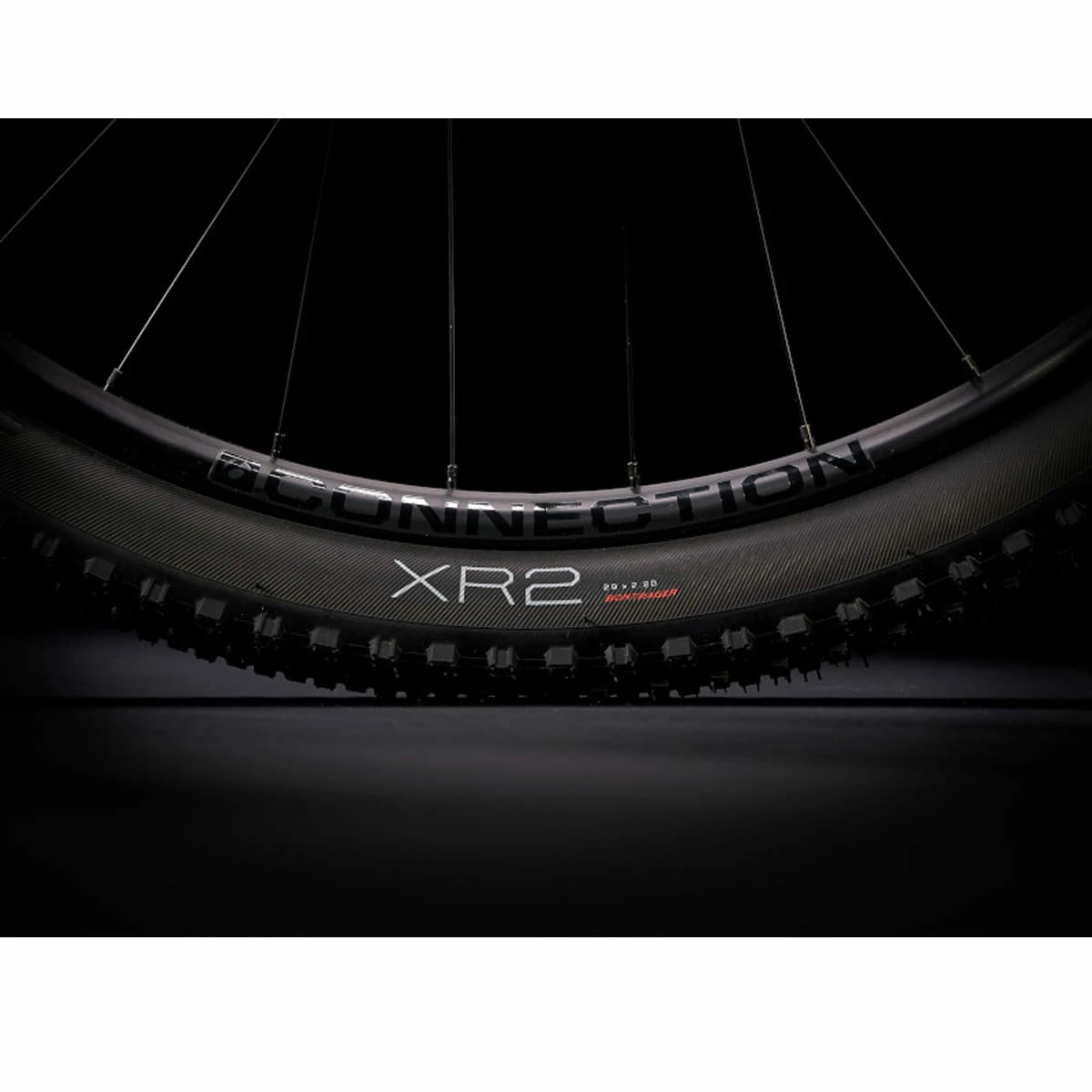 Marlin 6 - Rouge Radioactif / Trek Noir 12 Marlin 6 - Rouge Radioactif / Trek Noir – Image 10