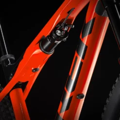 Supercaliber 9.6 Radioactive Red /Trek Black -Vélos Soldes Supercaliber96 22 35151 B Alt1