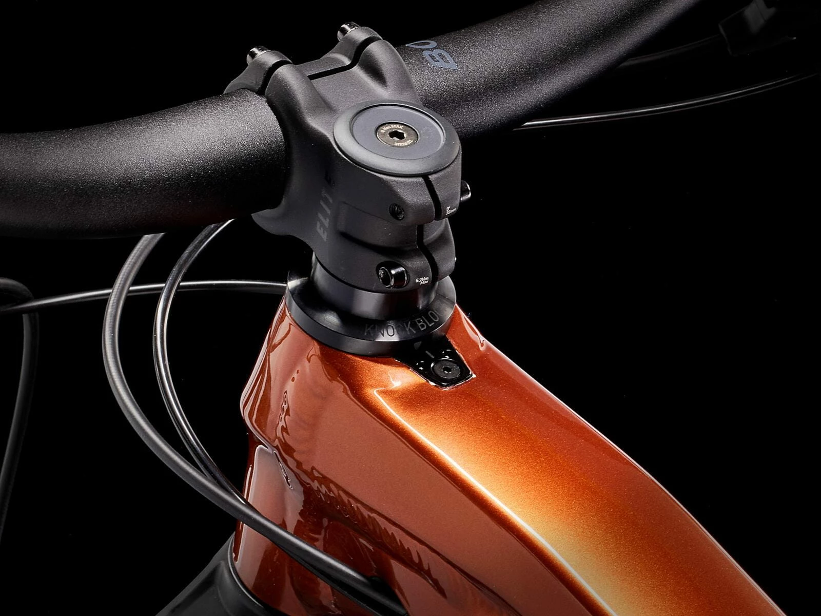 Trek Slash 8 Pennyflake 10 Trek Slash 8 Pennyflake – Image 8